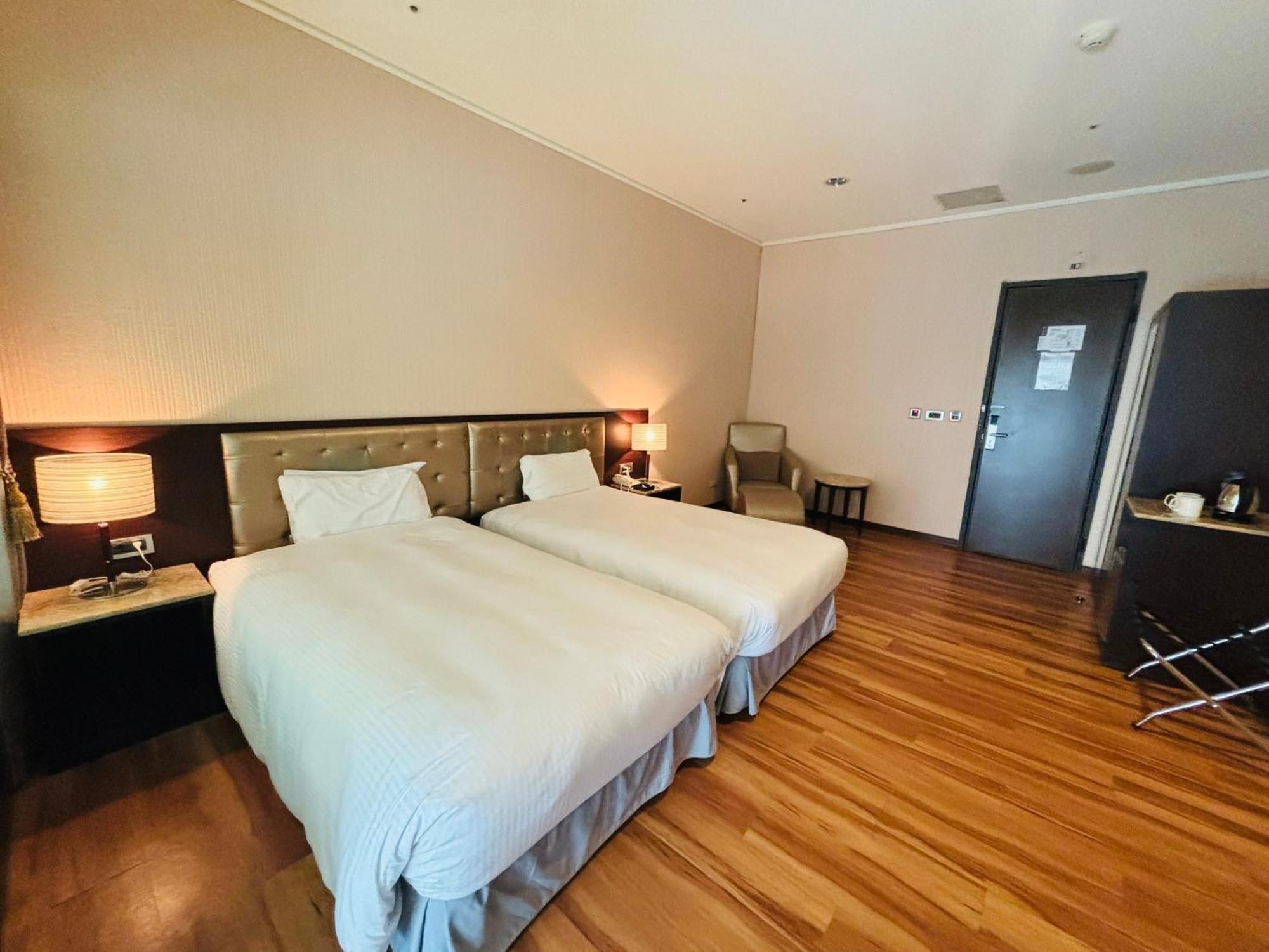New Taipei Hot Spring Hotel Синдиан-Сити Экстерьер фото